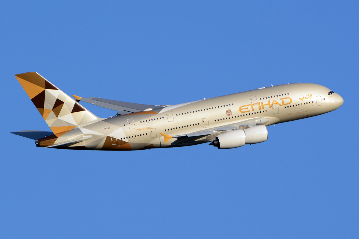 Etihad_Airways_-_Airbus_A380-861