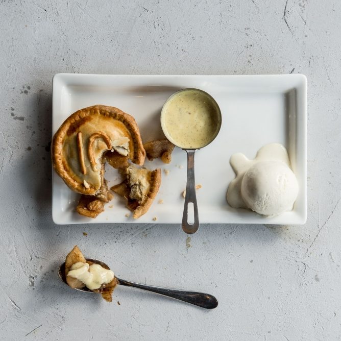 Ten Street: Mom's Apple Pie