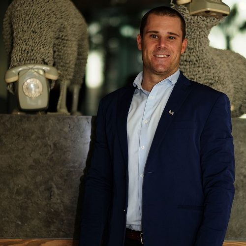 Simon Constant, Media One Hotel