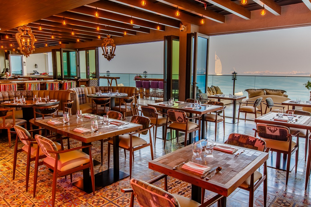 Luchador Aloft Palm Jumeirah