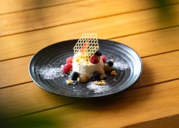 AN UNFORGETTABLE ITALIAN MOTHER’S DAY CELEBRATION AWAITS AT BUSSOLA, JUMEIRAH GOLF ESTATES