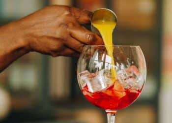 INDULGE IN UNBEATABLE DEALS AND ENJOY 30% OFF AT ONE LIFE KITCHEN & CAFE HAPPY HOUR