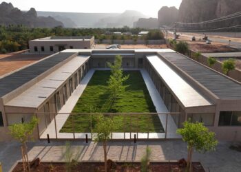 ROYAL COMMISSION FOR AlUla LAUNCHES ANIMAL WELFARE CENTER TO CONTROL POPULATION OF STRAY CATS AND DOGS AND SAFEGUARD WELLBEING OF DOMESTIC ANIMALS