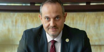 MAINTAINING THE TOP SPOT