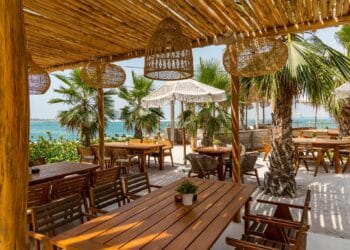 CHILL OUT & COOL DOWN IN BOHO BLISS AT ULA WITH BEACH AND POOL ACCESS DEALS