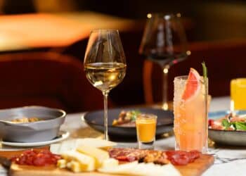 TATEL’S BELOVED ‘ENTRE AMIGOS’ BRUNCH MOVES INDOORS – ADDING FLAIR TO THE SUMMER SEASON