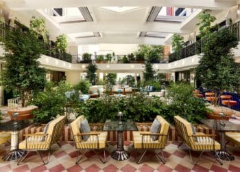 W HOTELS MAKES A BOLD ENTRANCE INTO THE HEART OF THE HISTORIC TUSCAN CAPITAL WITH THE UNVEILING OF W FLORENCE