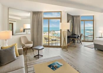 HONOUR UAE NATIONAL DAY WITH EXCLUSIVE STAYS AT JA PALM TREE COURT, JA BEACH HOTEL, OR JA LAKE VIEW HOTEL