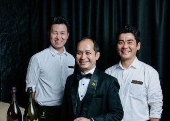 TAKAHISA CELEBRATES THE APPOINTMENT OF THREE TEAM MEMBERS AS THE FIRST DOM PÉRIGNON SOCIETY MEMBERS FROM THE MIDDLE EAST