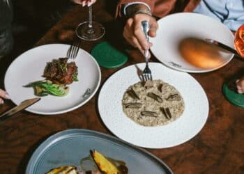 THE NAUGHTY CHRISTMAS TAKEOVER & NYE CELEBRATIONS AT LA CAMERA! BY TOTÓ