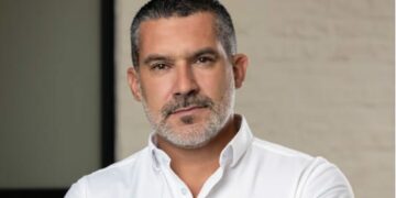 INSIDE THE RISE OF DAYLIFE: GUILLAUME FERRAZ ON WHAT MAKES BEACH CLUBS ENDURE