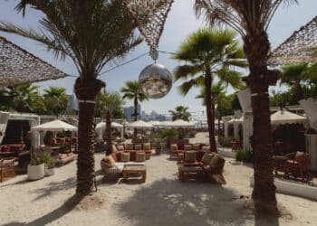A FESTIVE SEASON BY THE SEA: WITH TRUFFLES, RIVIERA CHRISTMAS & NEW YEAR’S EVE AT MAISON DE LA PLAGE