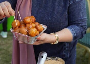 A TASTE OF ARABIA: BEST ARABIC FOODS TO TRY IN DUBAI